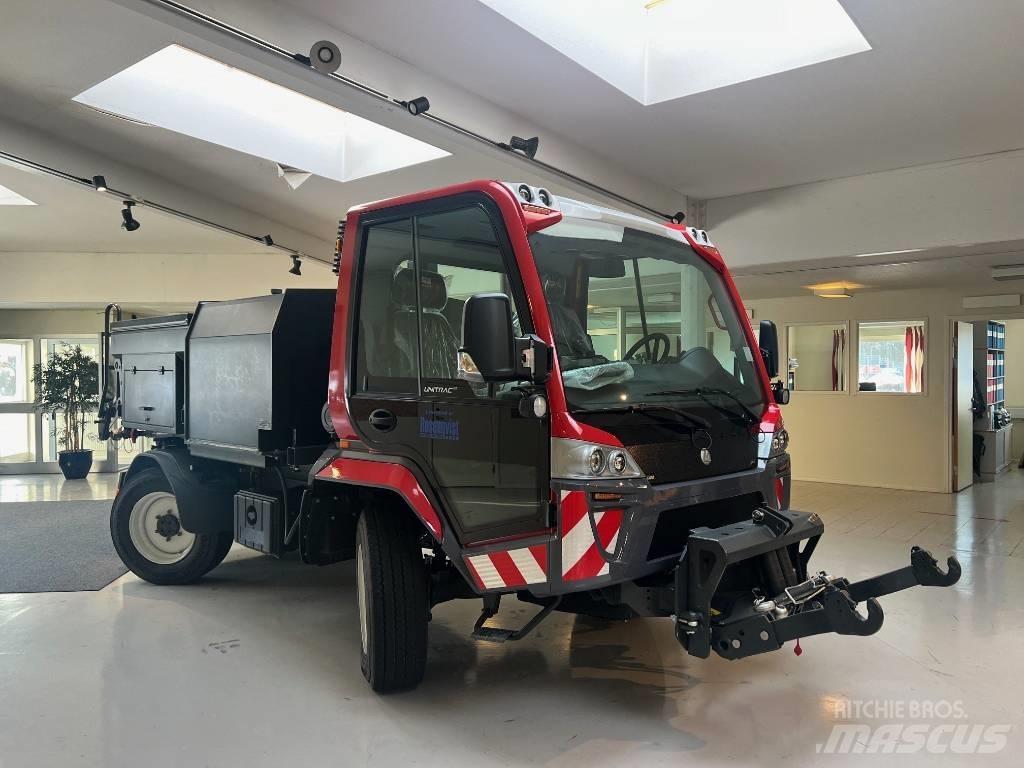 Lindner Unitrac 122 Traktoren