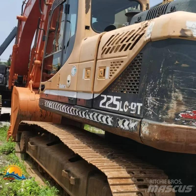 Hyundai 225lc-9t Midibagger  7t - 12t