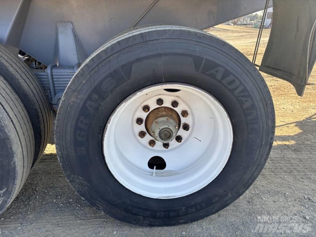  Reliance 26" Kipper