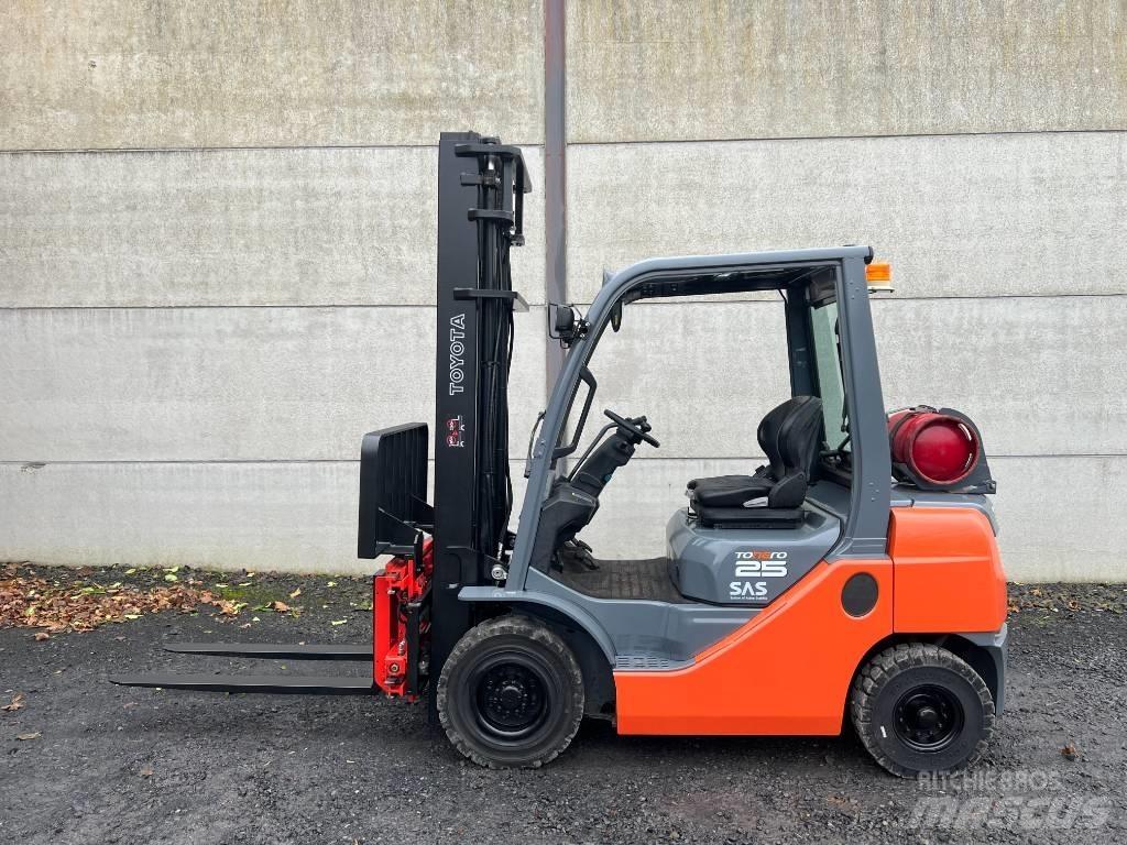 Toyota 02-8 FGF 25 Gasstapler