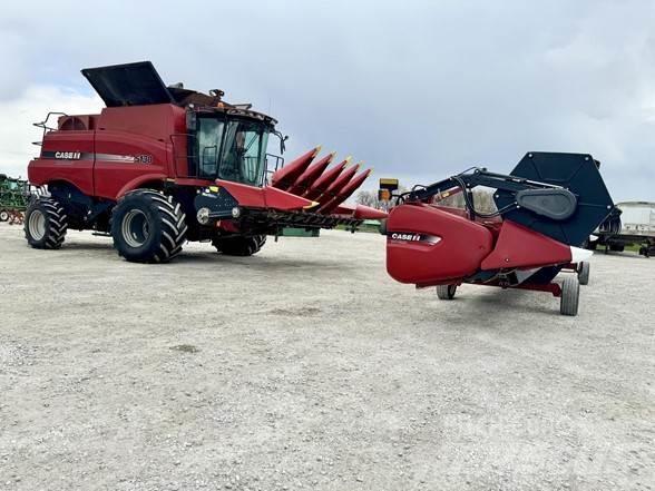 Case IH 5130 Mähdrescher