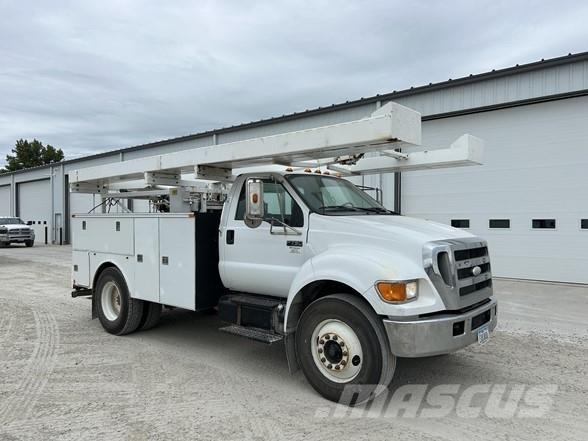 Ford F750 SD Sonstige Baumaschinen