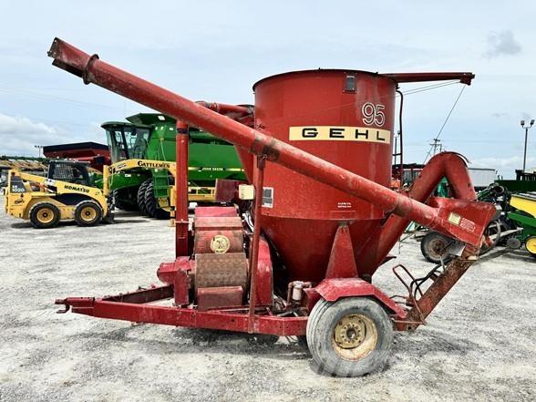 Gehl 95 Sonstige Baumaschinen