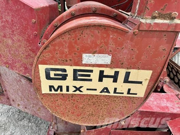 Gehl 95 Sonstige Baumaschinen