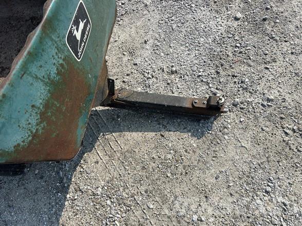 John Deere 15 Weitere Anhänger