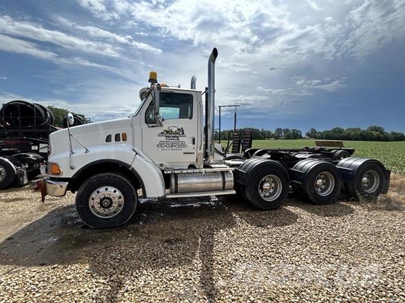 Sterling L9500 Sattelzugmaschinen