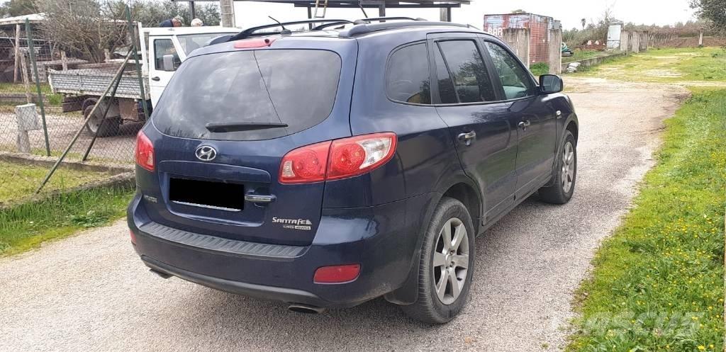 Hyundai SANTA FE PKWs