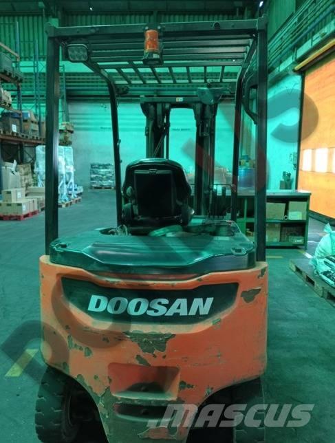 Doosan B 30 X-7 Elektrostapler