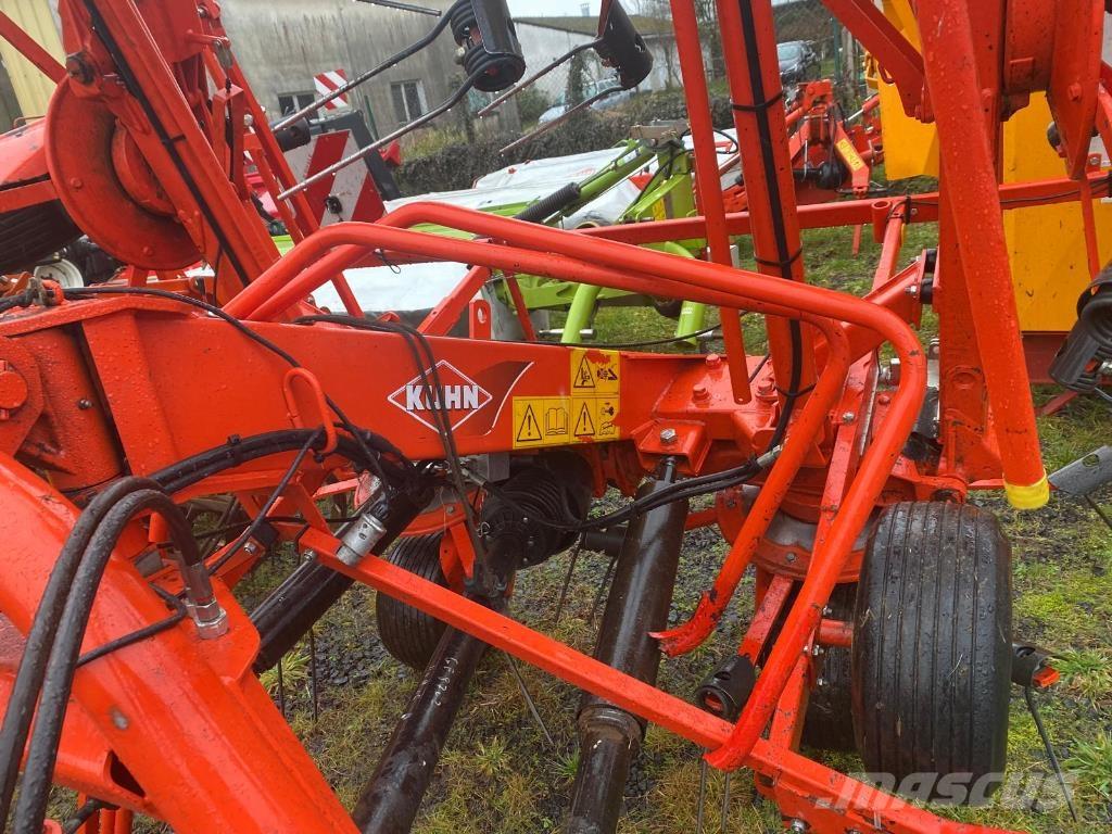 Kuhn GF8702 Kreiselheuer/-wender