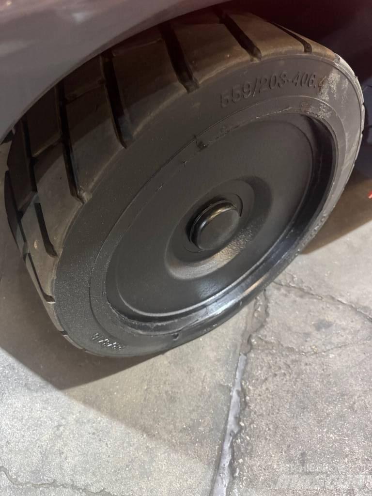 Toyota 8 FGC 70 U Andere Gabelstapler
