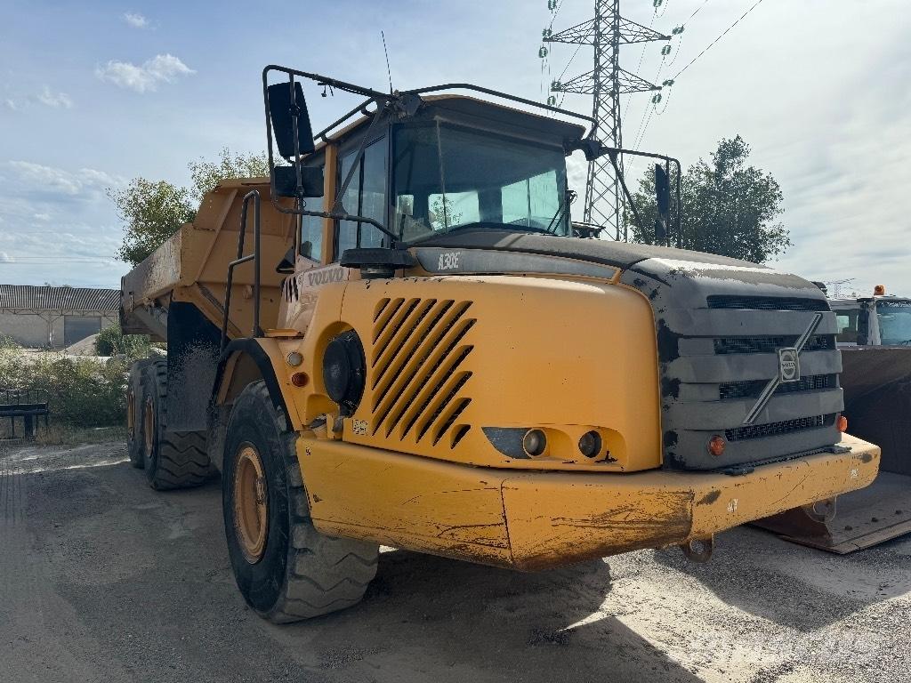 Volvo A 30 E Dumper - Knickgelenk