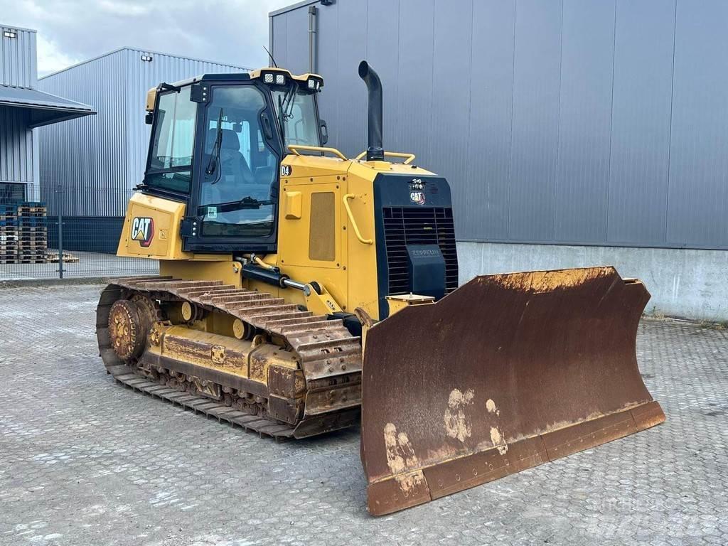 CAT D4-15VP Bulldozer