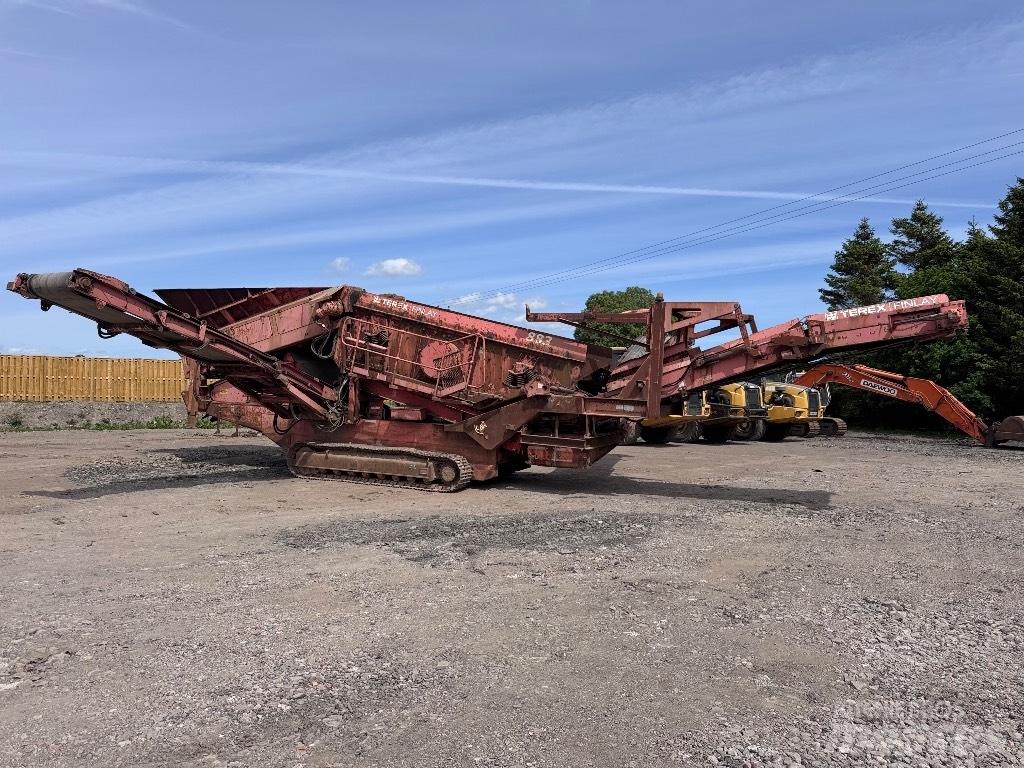 Terex Finlay 883 Sieb- und Brechanlagen