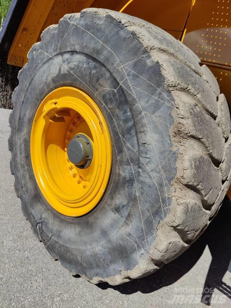 Volvo L 180 E Radlader
