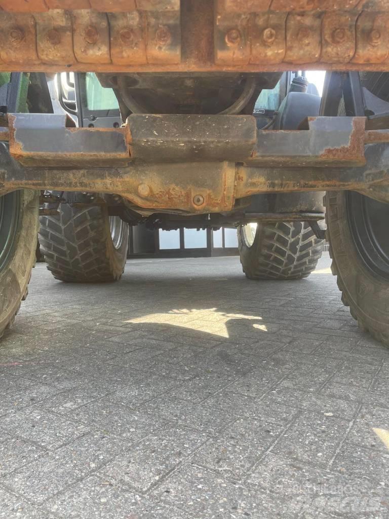 Valtra N 141 Traktoren