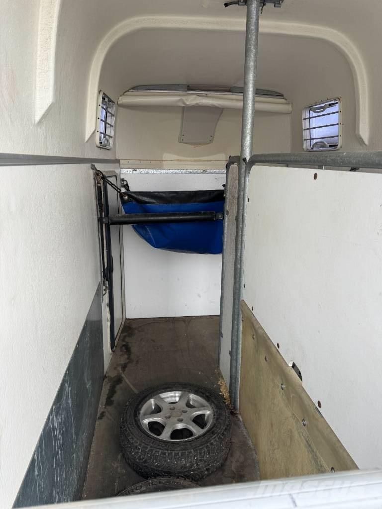 Thule Excellent 200 Viehtransportanhänger
