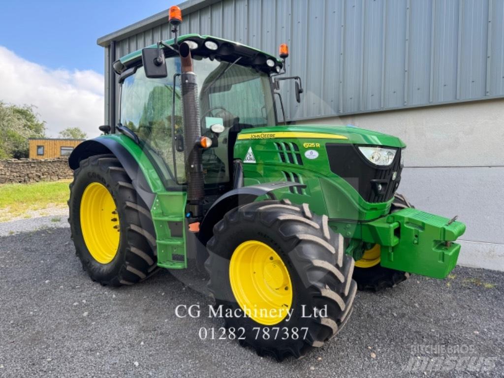 John Deere 6125 R Traktoren