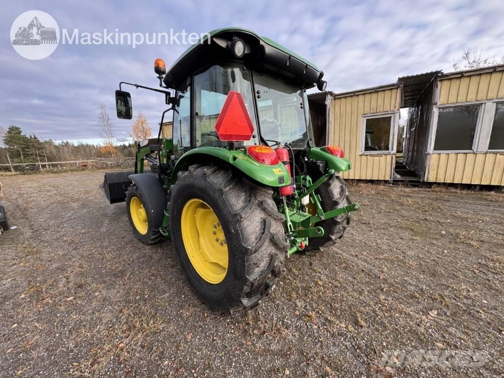 John Deere 5075 E Traktoren