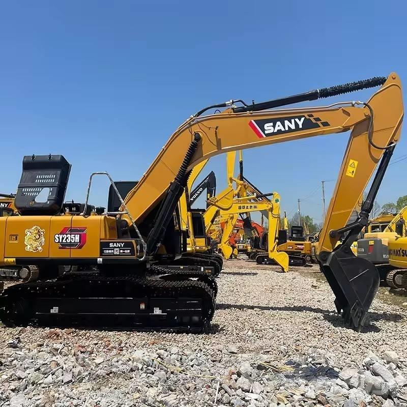 Sany SY 235 H Raupenbagger