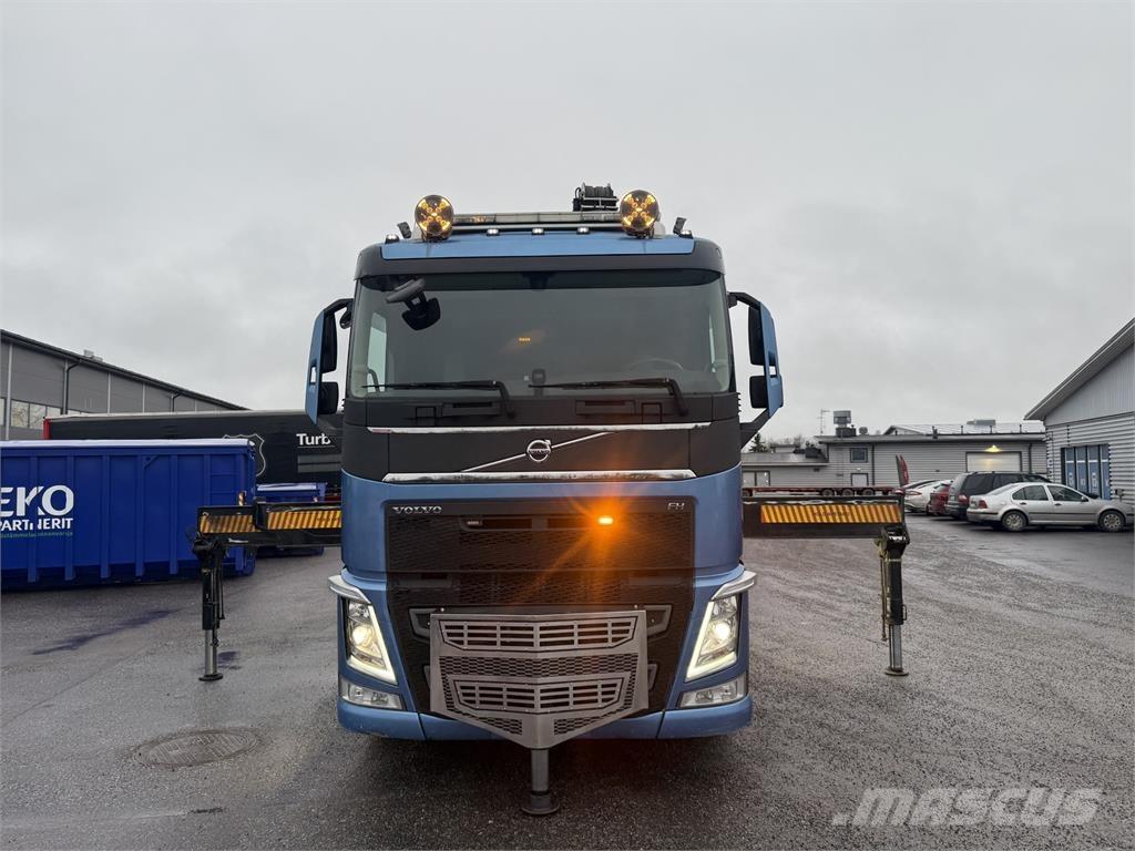 Volvo FH540 8X4 Kranwagen