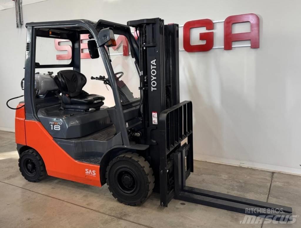 Toyota 10846 - 8FGF18 Gasstapler