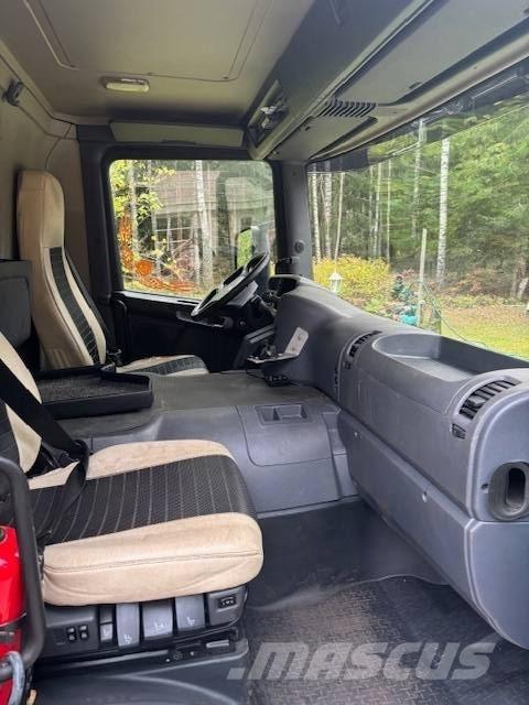 Scania P 230 Kofferaufbau