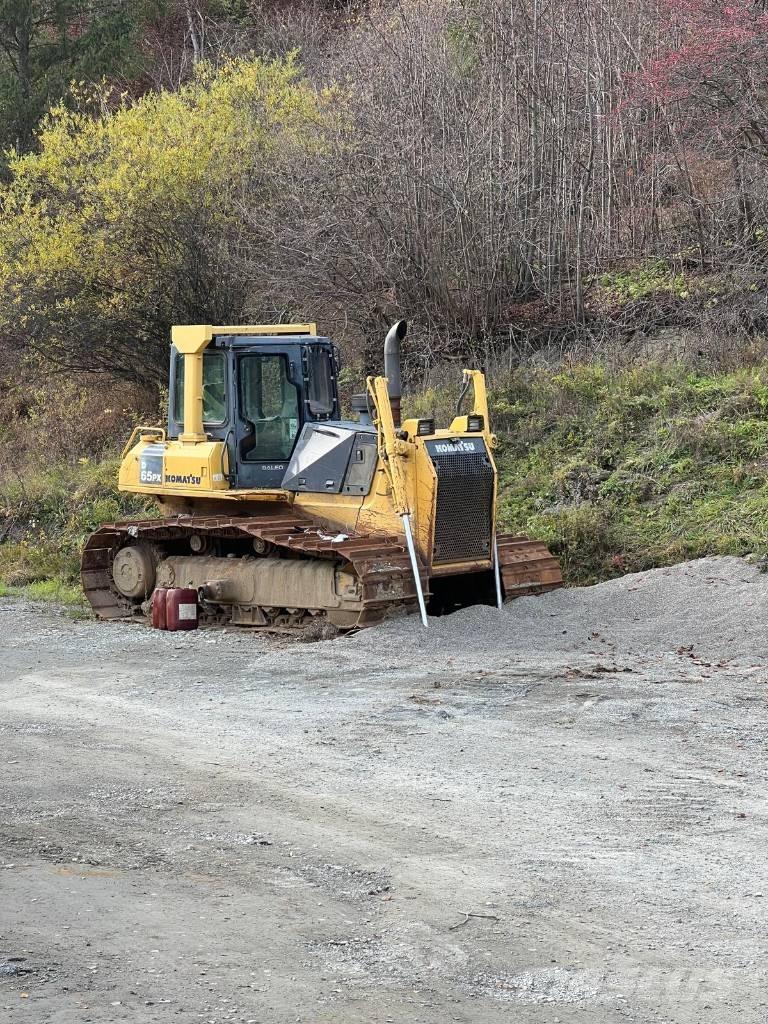 Komatsu D 65 PX Ausleger