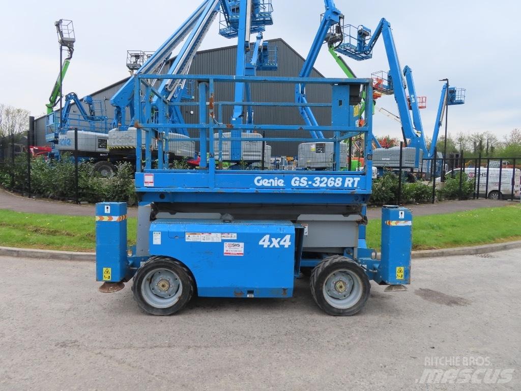 Genie GS 3268 RT Scheren-Arbeitsbühnen