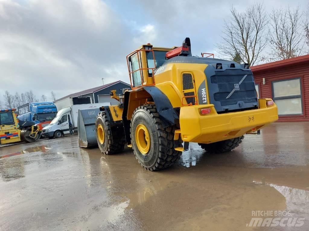Volvo L 220 H Radlader