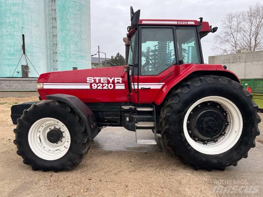 Steyr 9220 Traktoren