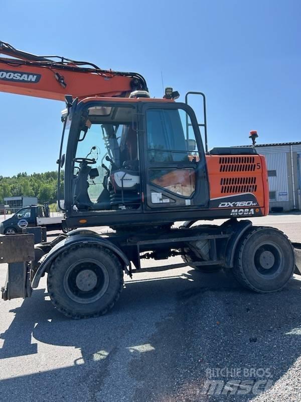 Doosan DX 160 w-5 Mobilbagger