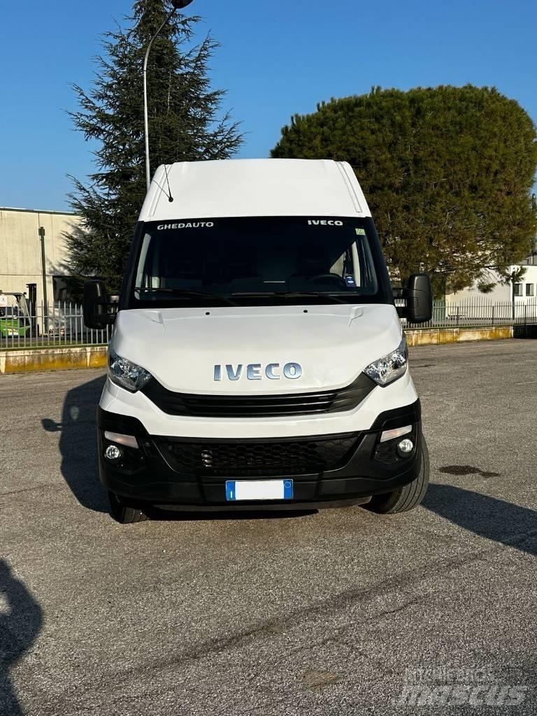 Iveco Daily 35 S16 Lieferwagen