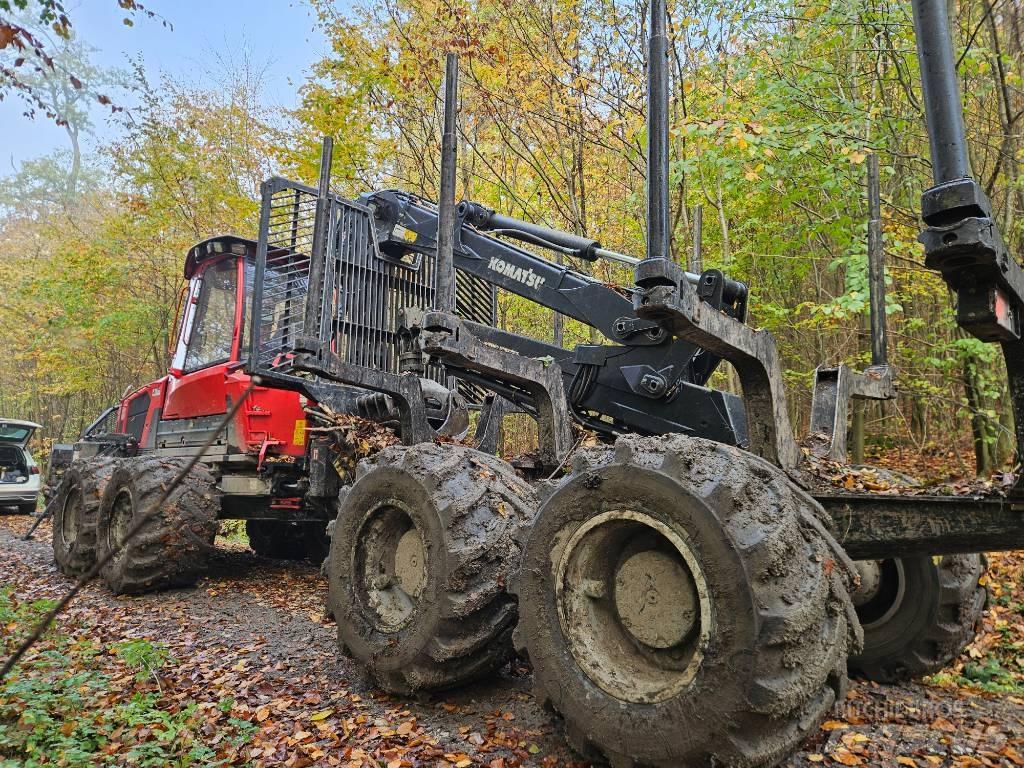 Komatsu 875 Forwarder