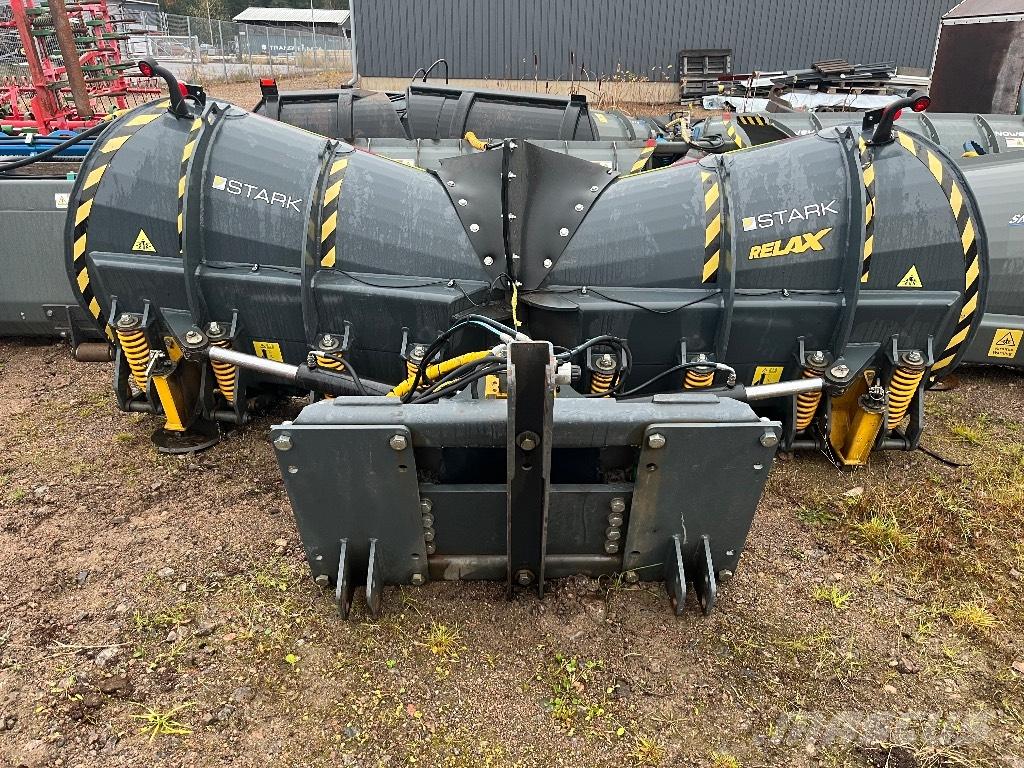 Stark 3300 relax Schneeschilde und -pflüge