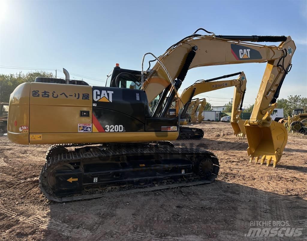 CAT 320 D L Raupenbagger
