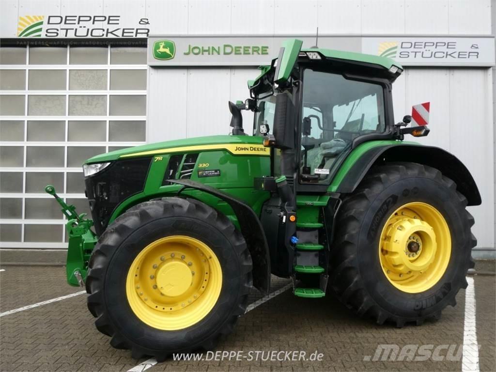 John Deere 7R 330 Traktoren