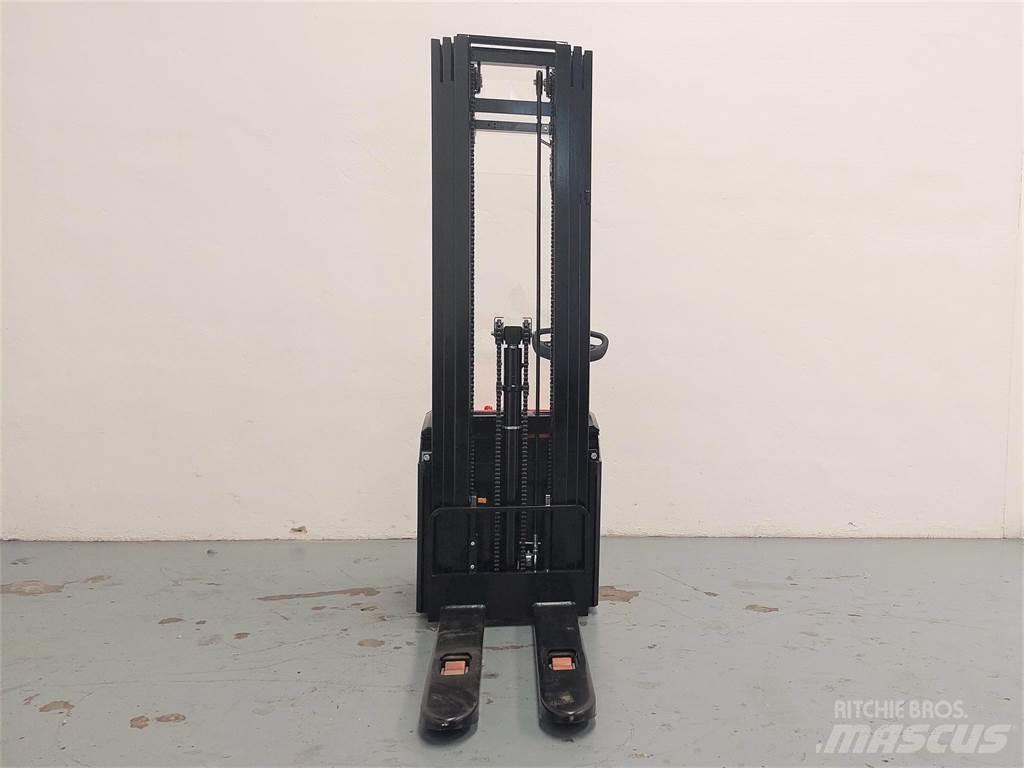 Hangcha CDD16 AC2 Deichselstapler