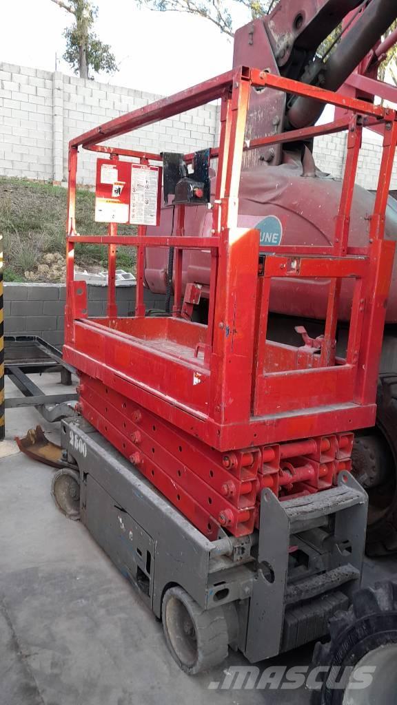 Genie GS 1930 Scheren-Arbeitsbühnen