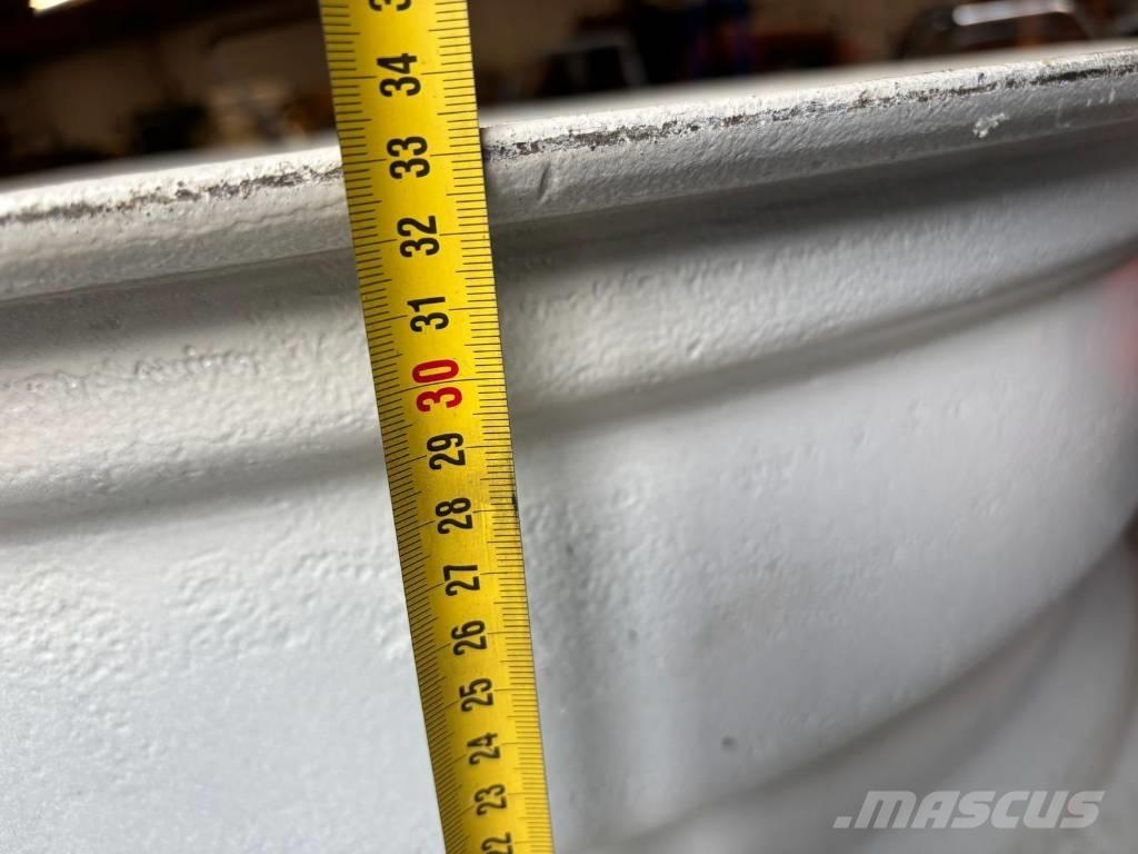 Velgen 551 Traktoren