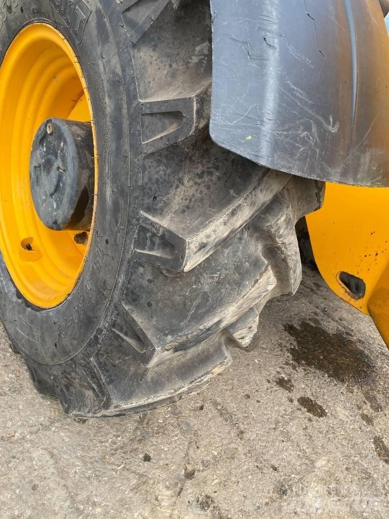 JCB 535-140 Teleskoplader