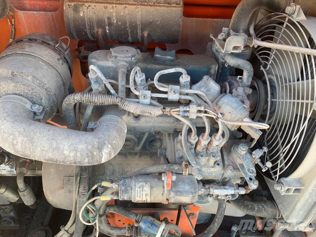 SkyJack SJ 6832 RT Scheren-Arbeitsbühnen