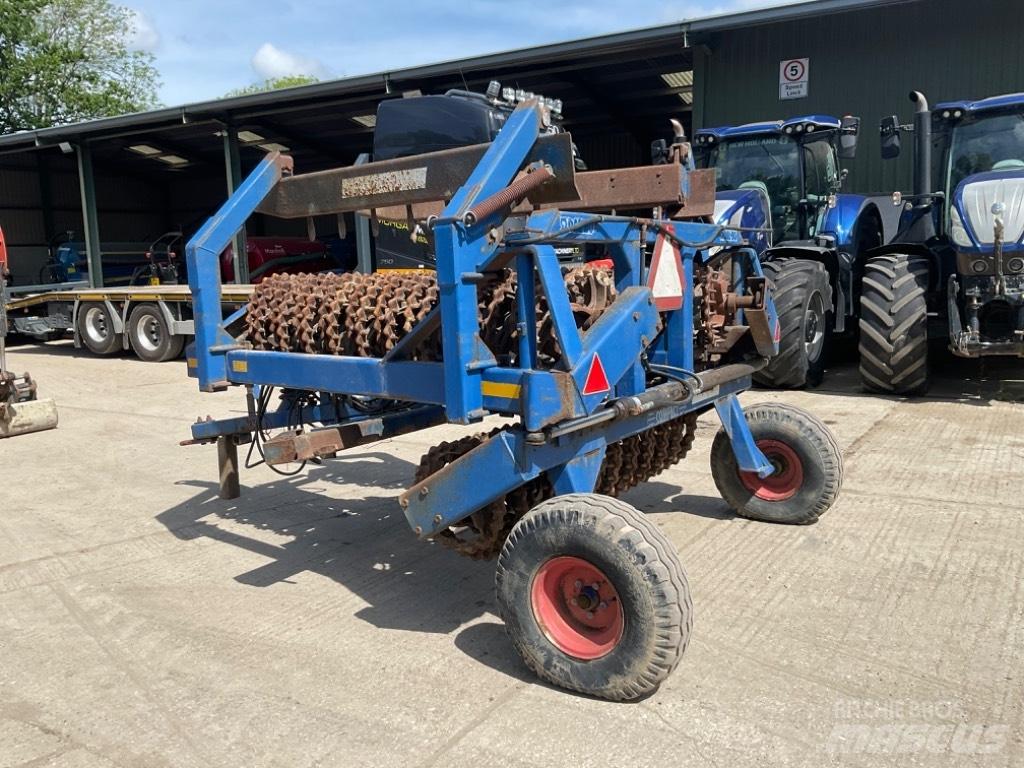 Dal-Bo Compact Grubber
