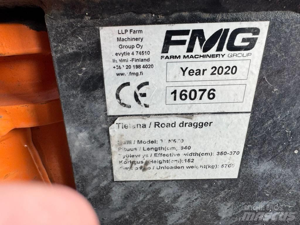 FMG TLN 570 TULOSSA Grader
