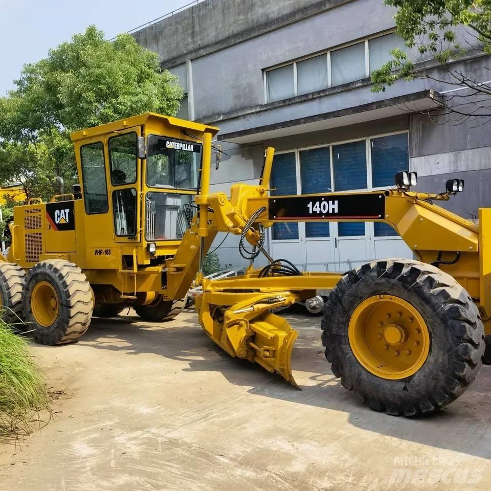 CAT 140H Grader