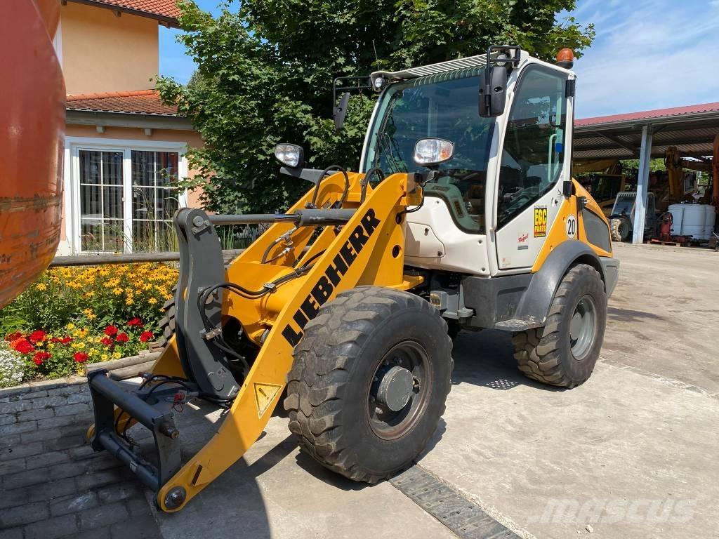 Liebherr L 506 Radlader