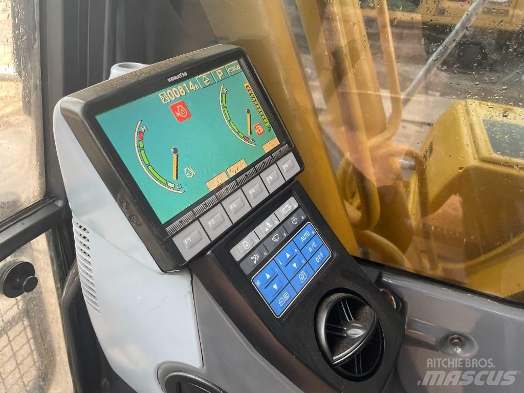 Komatsu PC 240 LC-8 Raupenbagger