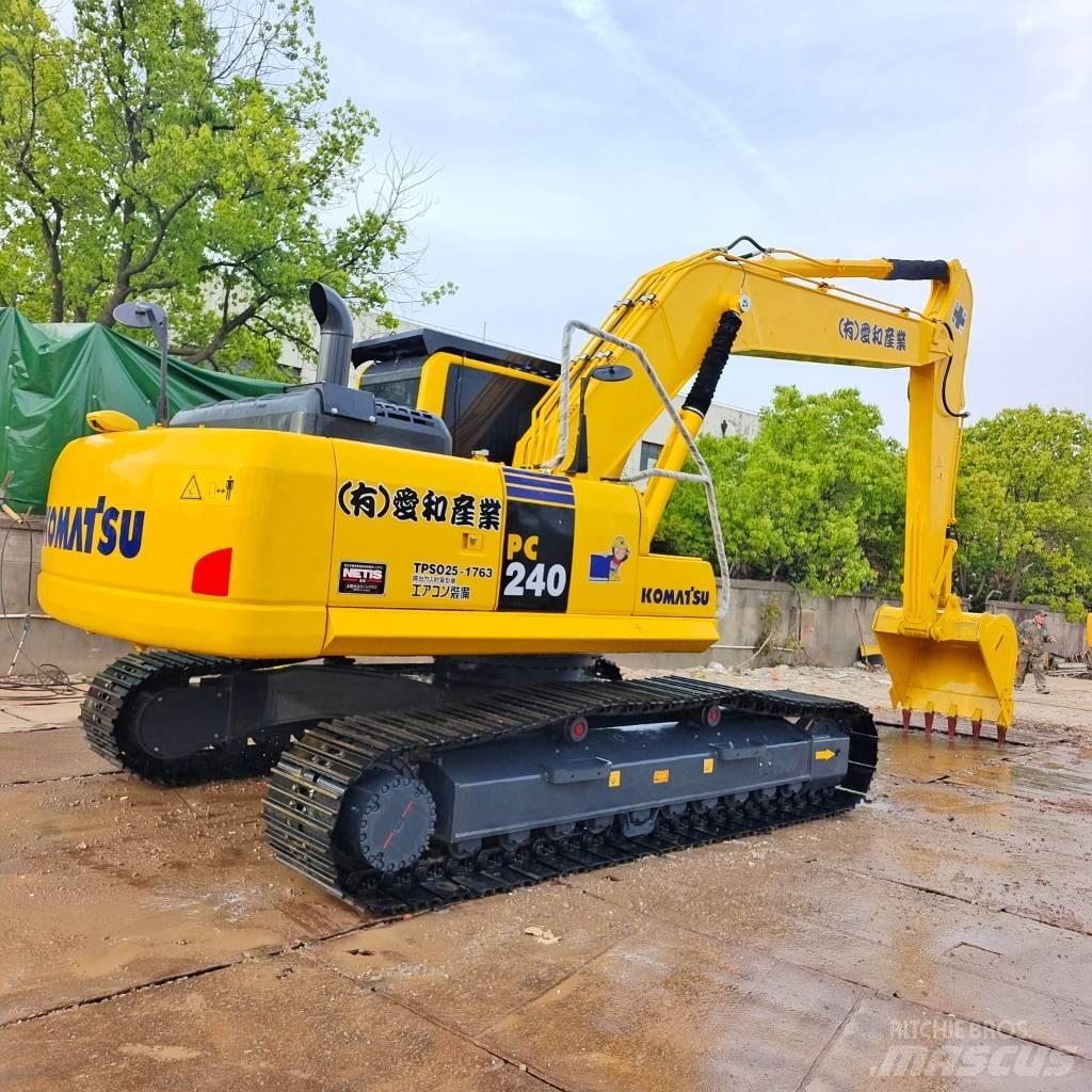 Komatsu PC 240 LC-8 Raupenbagger