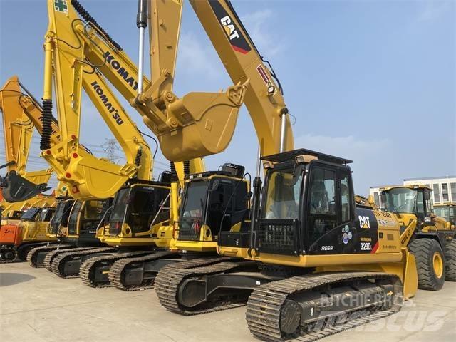 CAT 323 D L Raupenbagger