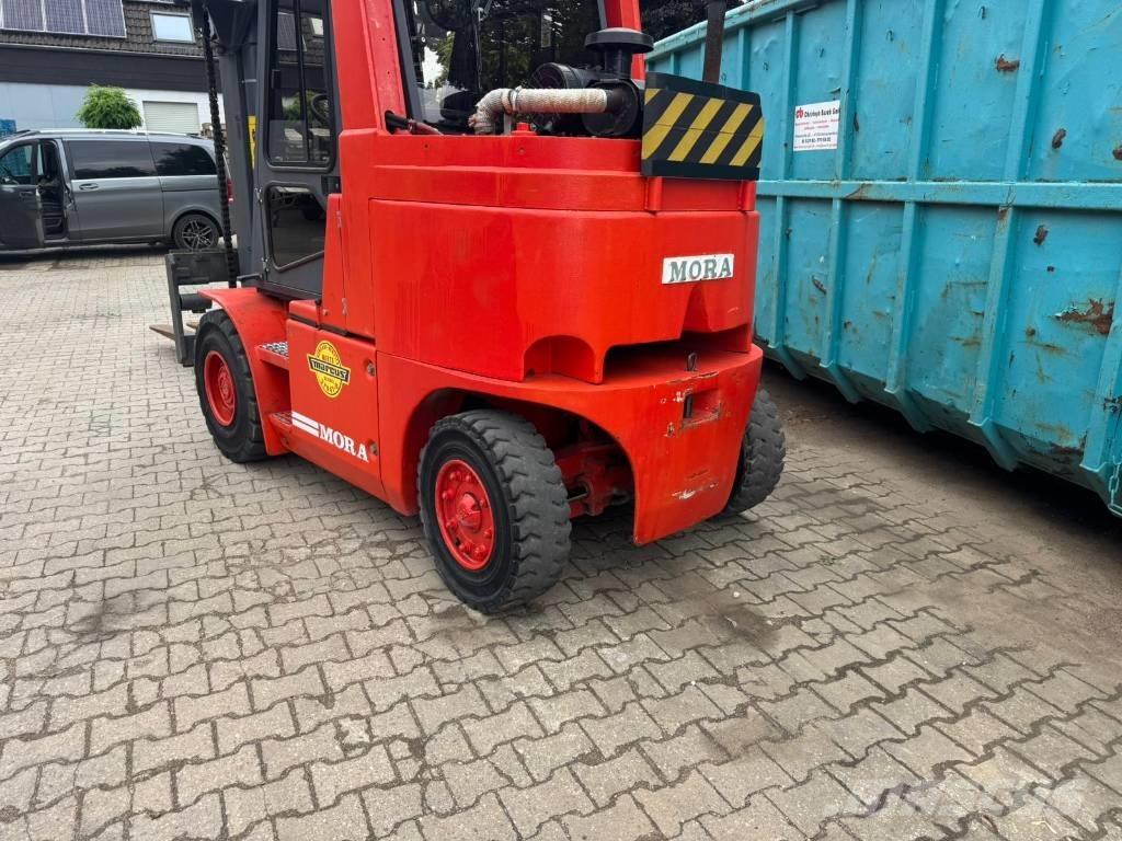 Mora M 80 CS Dieselstapler