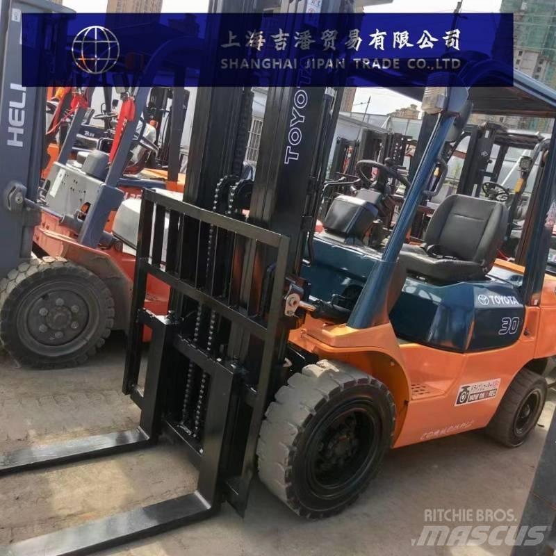 Toyota 7 FD 30 Dieselstapler